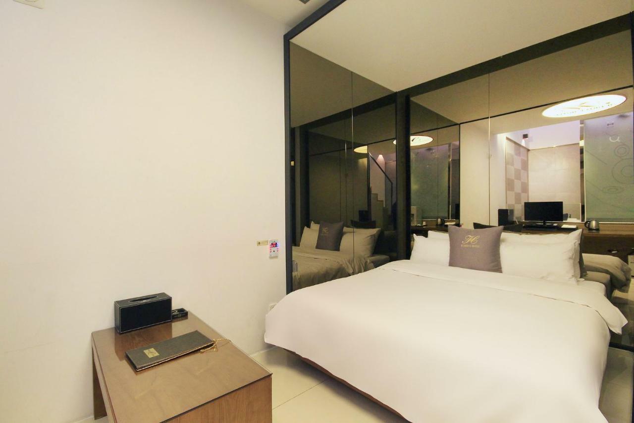 H Drive Hotel Iksan Exterior foto
